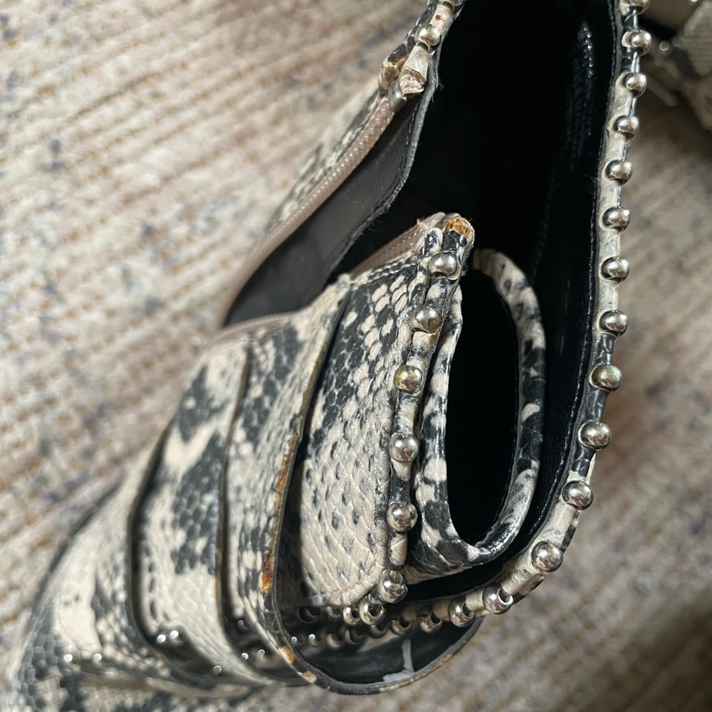 Steve Madden Black and Cream Snakeskin Ankle Boots - Picture 8 of 8
